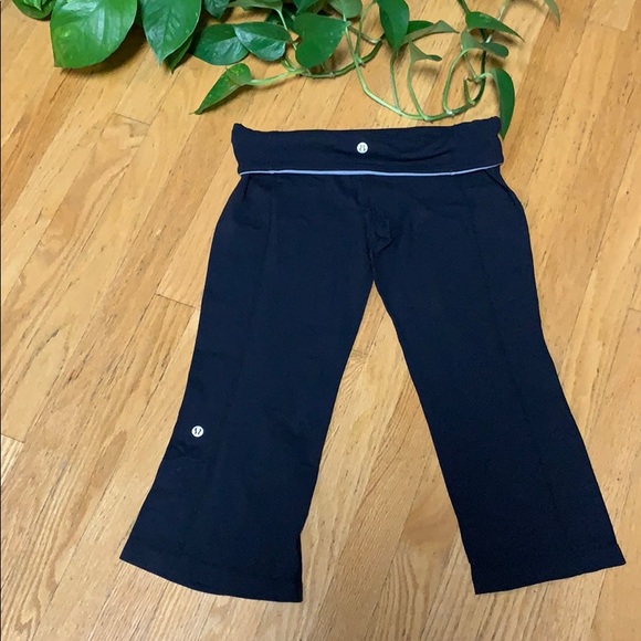 lululemon athletica Pants - Lululemon crops